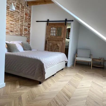 Apartment H45